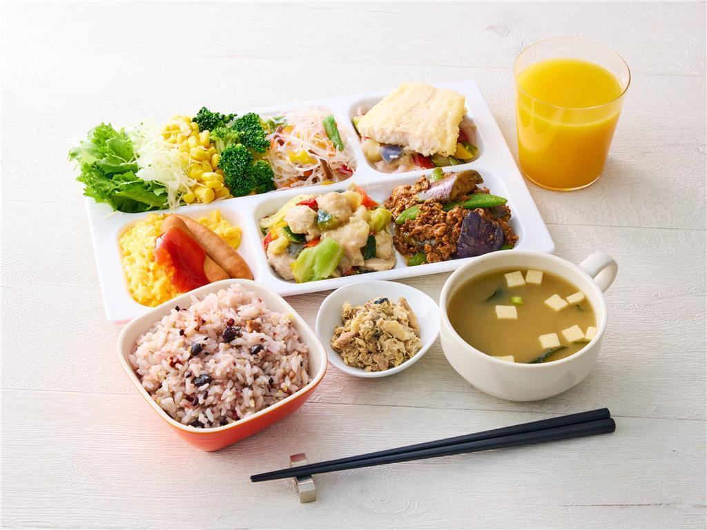 Comfort Shinsaibashi Hotel 3*